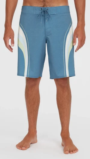 2800195_25042_01_MODEL O'Neill Men O'Riginals Longboard 19'' Boardshorts - Blue Original Stripe