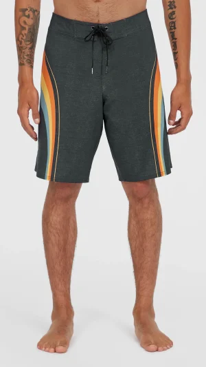 2800195_29032_01_MODEL O'Neill Men O'Riginals Longboard 19'' Boardshorts - Black Original Stripe